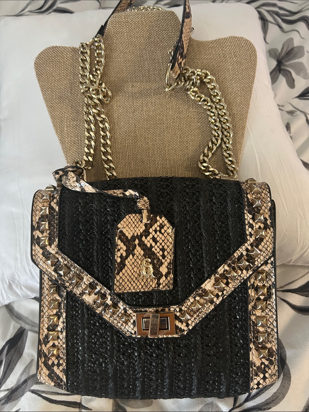 Black Woven Shoulder Bag with Snake-Print Trim and Gold Chain
